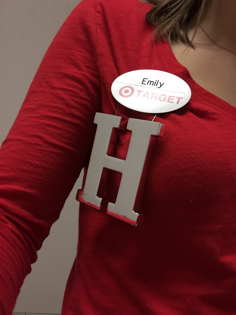 emilyboyd95's tweet photo. when you're the reigning hula hoop champion of the Eastview Target 😎 #olympian https://t.co/ak4BaINziH