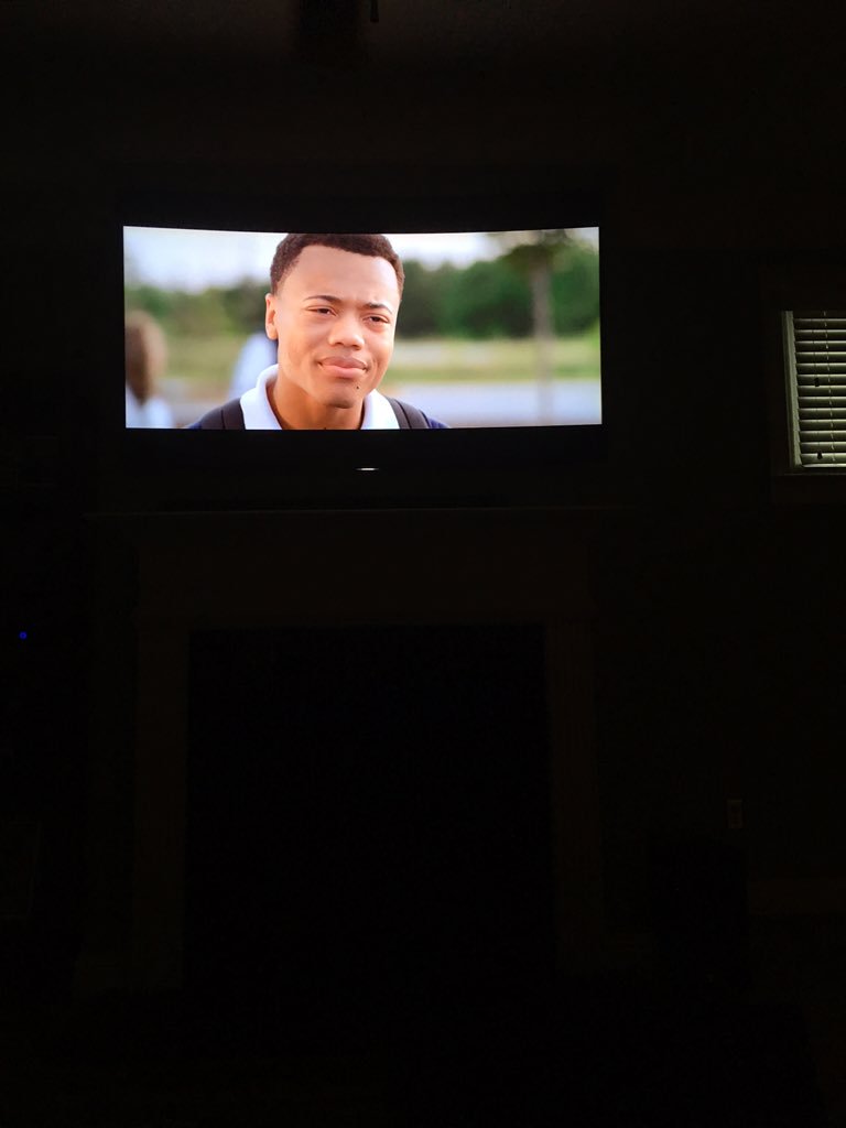 AsToldByCarl's tweet photo. @thtguyjulian in @BLKBirdTheFilm this movie is pretty good. I like Randy's character. Reminds me of a young me. https://t.co/lUuzoPI9LH