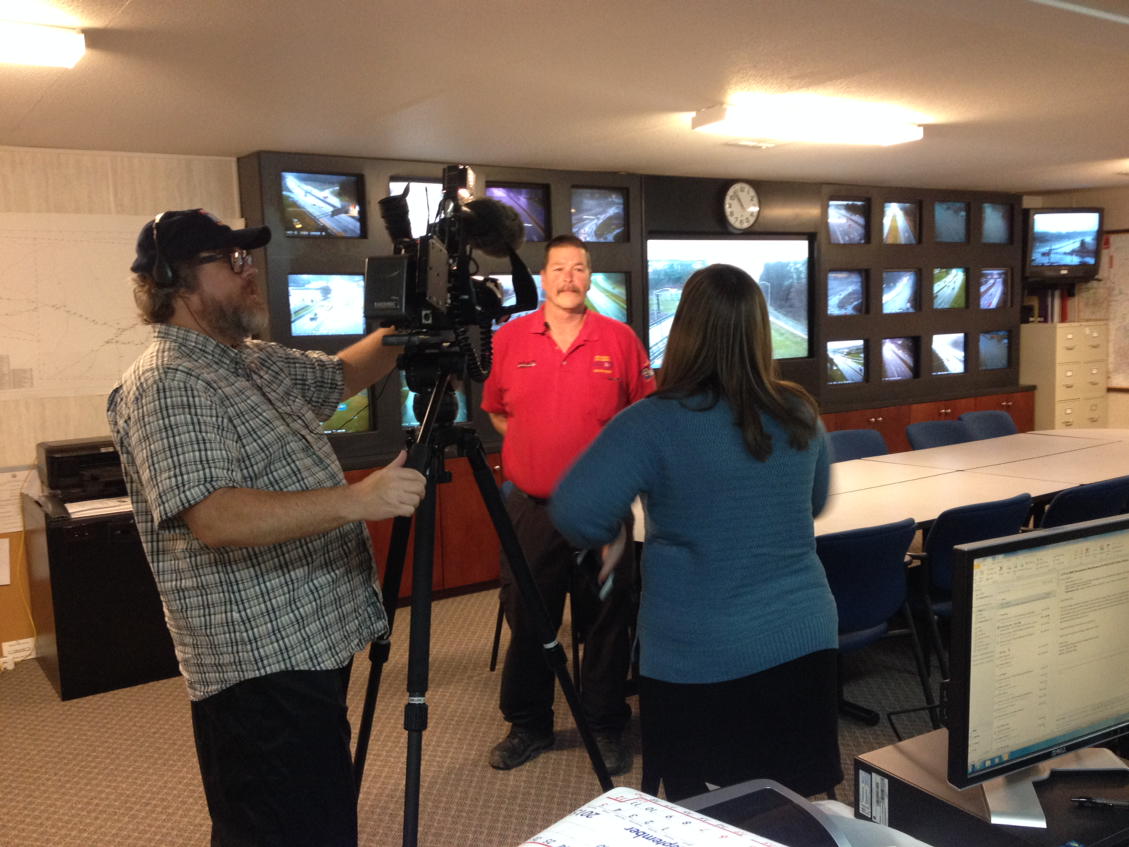 NCDOT_Triad's tweet photo. Thanks @myfox8 @cartercoylewghp for highlighting #moveovernc #IMAP &amp; #NCDOT We'll be tuned in tonight to #WGHP https://t.co/7NZ0Y34pK6