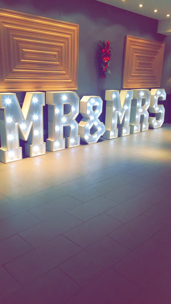 hattyjwood's tweet photo. @Treetopshilton lovely #Lights even tho im not working can't resist a wee event set up https://t.co/kEmdJi1ls2