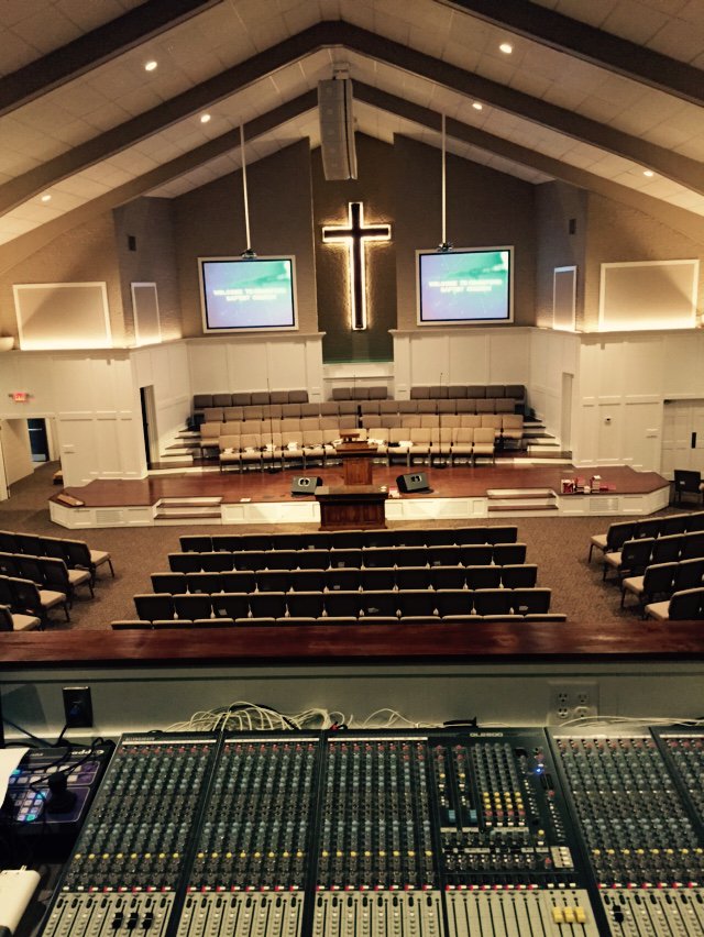ALPHASoundLight's tweet photo. Crawford Baptist Church. We used @TheJBLpro, @eiki_intl_inc and @allen_heath. #JBLVRX #EIKi #ALLENANDHEATH #church https://t.co/IrdlHbzEva