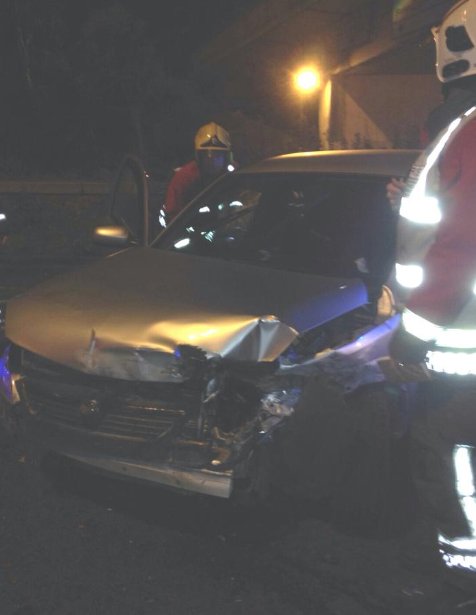 DerbysPolice's tweet photo. Just one more drink? If you drive while drunk, you could be badly injured after a smash like this. #DontGetSmashed https://t.co/uBwM4wE1TU
