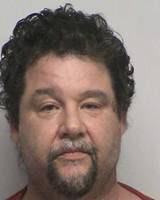 Dover man involved in police standoff indicted for pointing gun at officer. bit.ly/1YODRFI <a href="/FostersDailyDem/">Fosters Daily Democrat</a>