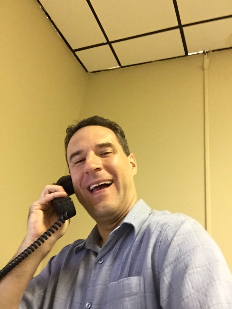DetroitNike's tweet photo. Unsulllied, how can I help you today valued customer?? #blessed #friendofT #worldclass #workGRIND @dsstella https://t.co/3CSVf1vQZw