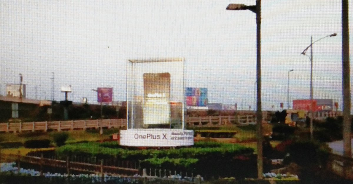 sshubhamn_'s tweet photo. One plus X spooted!!
#OnePlusInMyCity https://t.co/gUTnq1dgFm