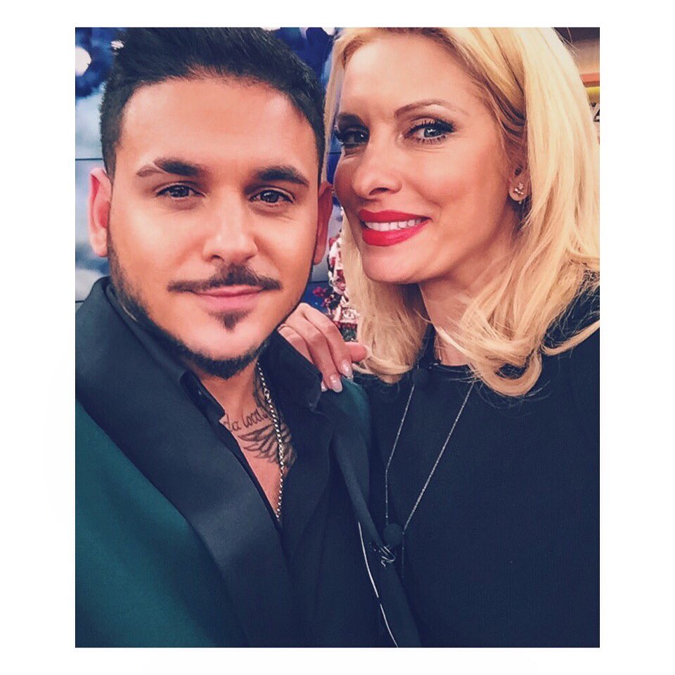 STAN Antipariotis on Twitter "Eleni_AlphaTV Σταν & Ελένη https//t.co