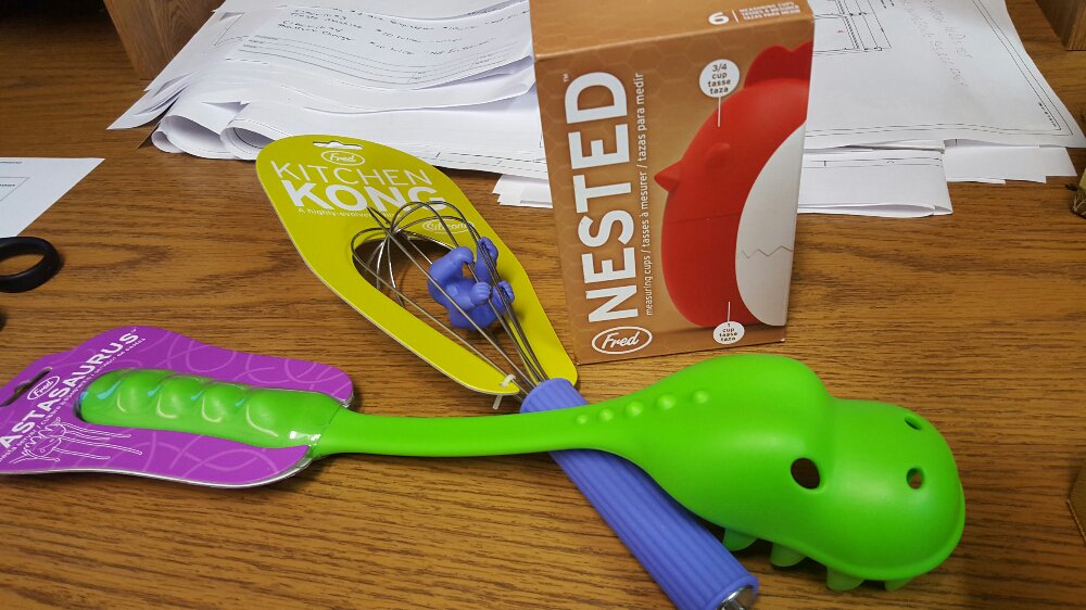 seamesquat's tweet photo. And w these I'll torture some foods! If Spawnling doesn't steal them. Adorable! Ty @walkstweets! #GamerSecretSanta https://t.co/9JWTBUk47U