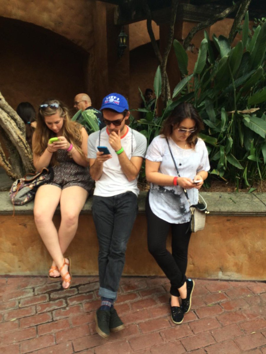 JasonRatcliff20's tweet photo. Looks like they are really enjoying Disney😄 https://t.co/o7f4X2fH0h