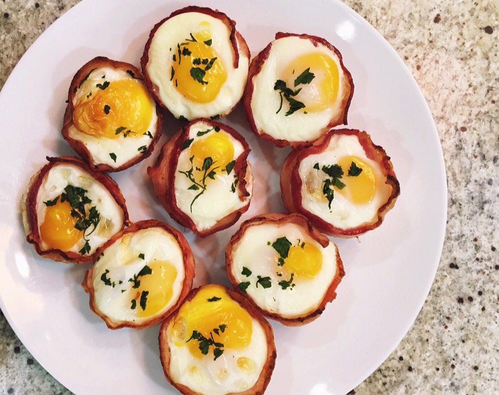 thebiteatduke's tweet photo. Homemade gourmet BECs #biteonbreak #baconeggandcheeseplease https://t.co/jCQxIzCNag