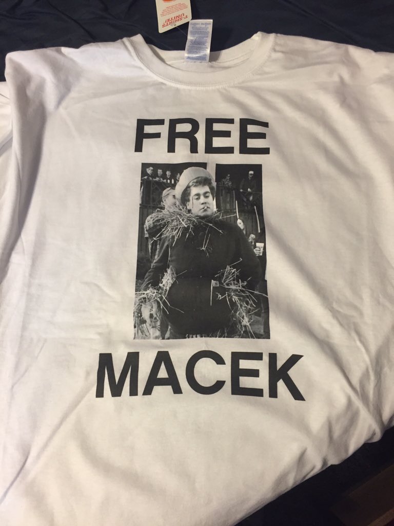 _Belvins's tweet photo. #freemacek @MACEK_rain https://t.co/9m6Qwnw5EA