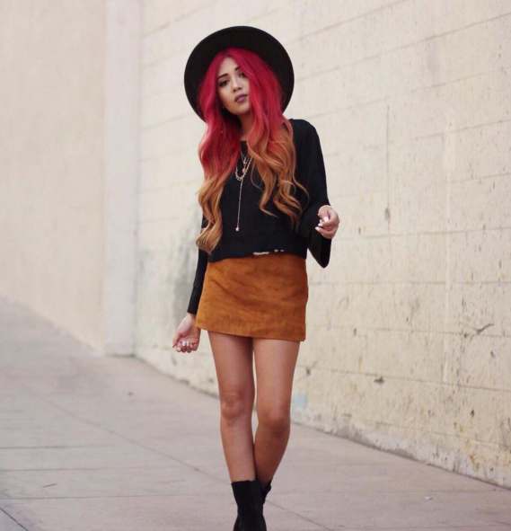 magnetlook's tweet photo. Hair and outfit goals 😍✨🙌 loving the warm shades! #fblogger #fashion #fbloggers https://t.co/kbCjiVWByt