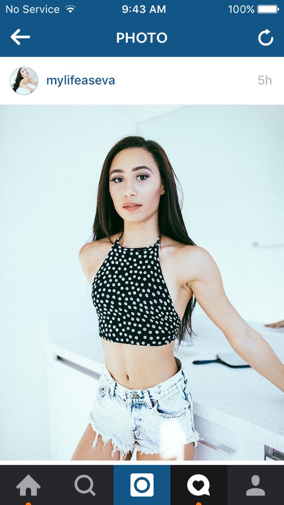 taylrhilton's tweet photo. OMG good morning @lifeaseva ❤️❤️❤️❤️❤️❤️ https://t.co/4vntGXcnJr
