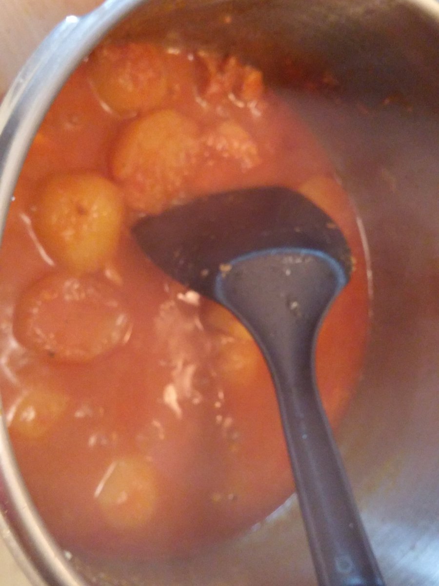Lilymedsdnt's tweet photo. Cooking 😍 https://t.co/9NIMiYtsqD