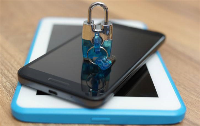 BW_Hill's tweet photo. Securing your electronic holiday gifts is key, but #IoT security is a whole new level https://t.co/PLAbSz2sKf https://t.co/mwhiM8GOMO