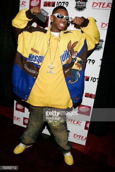 darienbruze's tweet photo. Father of the Internet. Fashion icon and legend.... @souljaboy https://t.co/uRkHoEn5NG