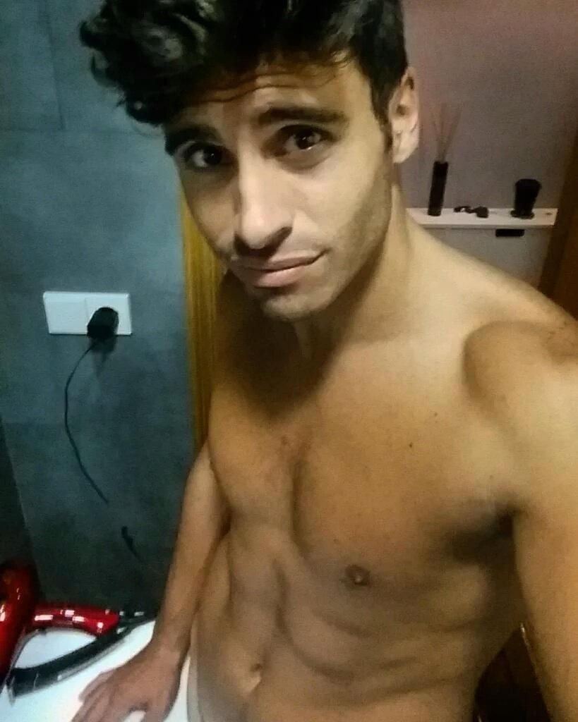 Cf Noel Bayarri on X: Tengo antojo de un beso tuyo 😘💋😍 @NoelBayarri  t.cooucTMPzRZO  X
