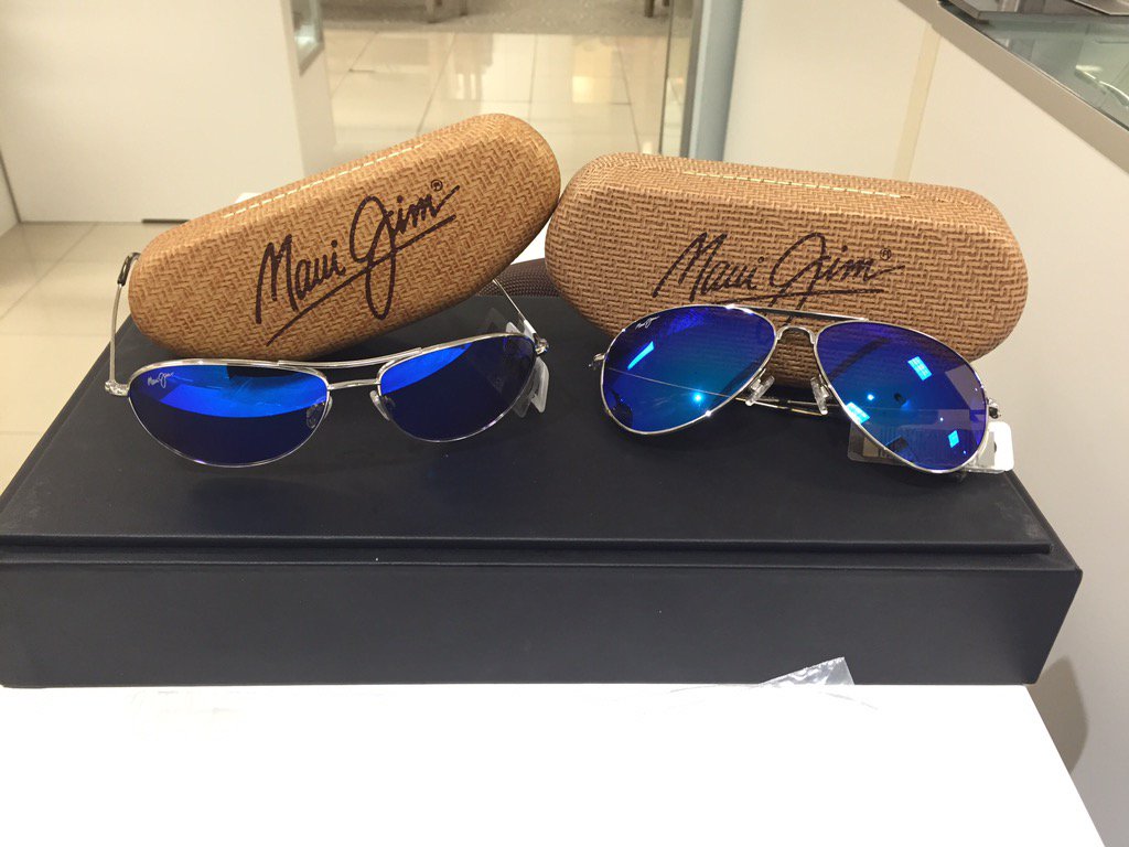 5480SGHmacys's tweet photo. Brighten up the new year with new blue mirror #Mavericks &amp; #BabyBeach @officialmauijim. Here @sghmacy5480 https://t.co/T8QqhJe5tZ