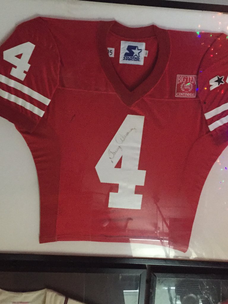  Happy Birthday to Mr. Barry Alvarez! Forever in the walls of framed for an eternity 