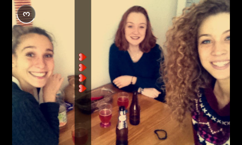 MarionBrrs's tweet photo. bannière de l'amour @Surf_thewaves @Eliathx #bebinas #trop2love #ViteSamedi https://t.co/wn0DQrO69N