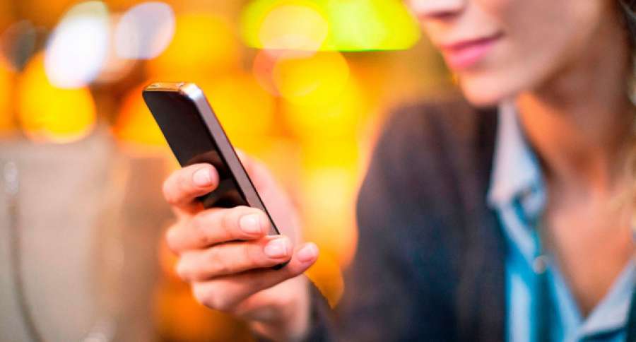 antena3com's tweet image. Cinco apps imprescindibles para tus salidas nocturnas estas fiestas atres.red/58ze7 vía @Tecnoxplora