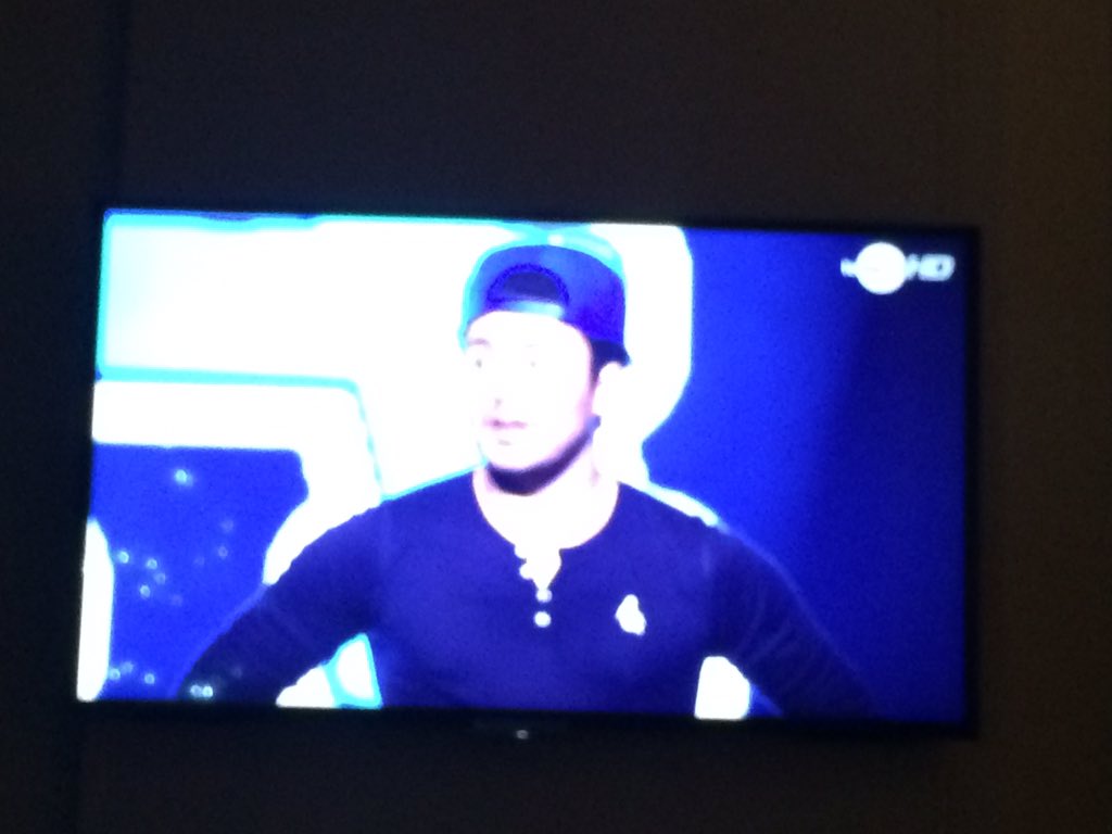 HuetTit's tweet photo. @kevadamsss tu déchires mec!@kevadamsss dans ma TV!Vite dans 1 an pour te voir avec @gadelmaleh #ToutEstPossible https://t.co/h7CeCVG6kW