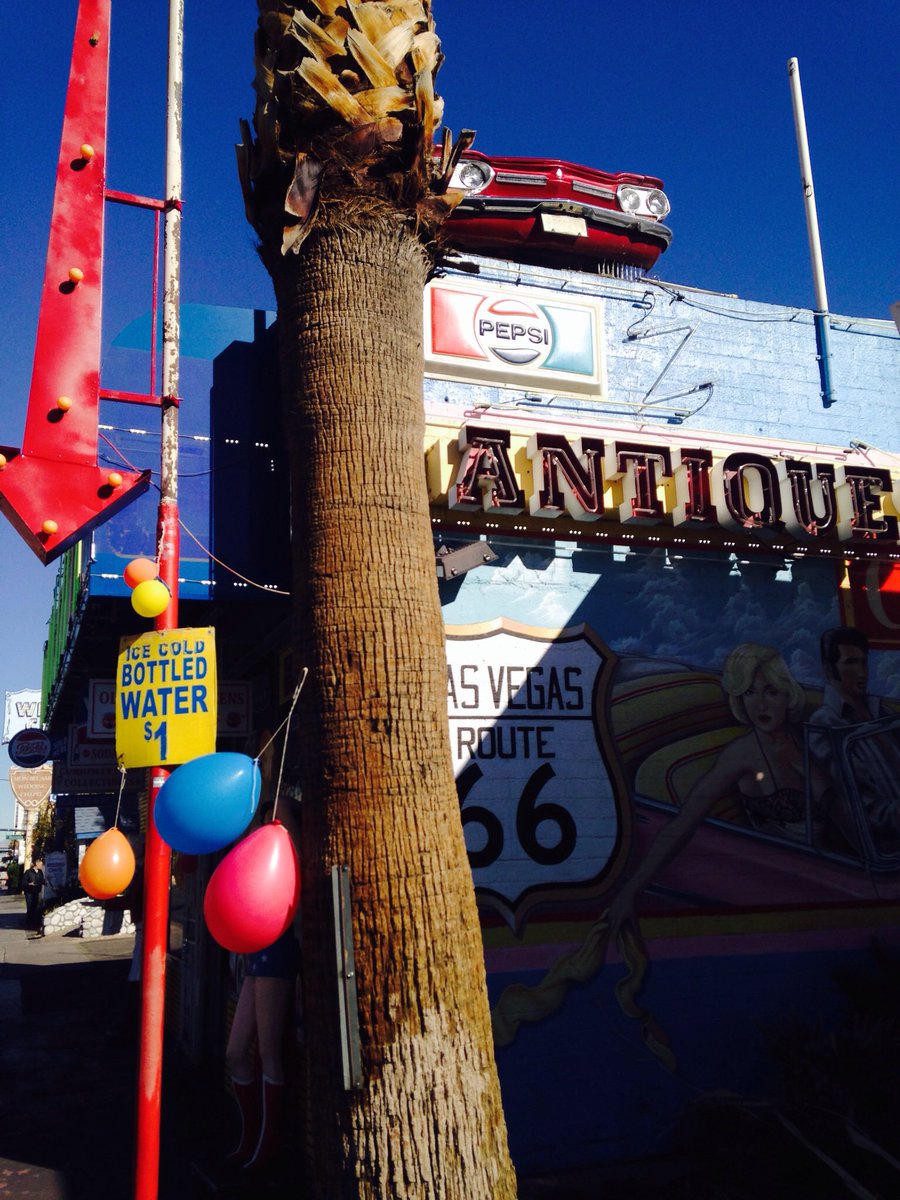 DevilsGun's tweet image. Las Vegas NYE - LA road trip!