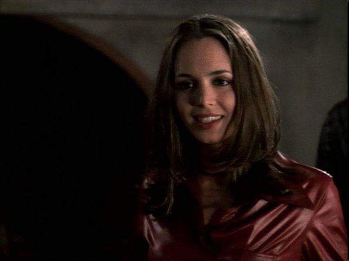 Happy birthday to Eliza Dushku :) 