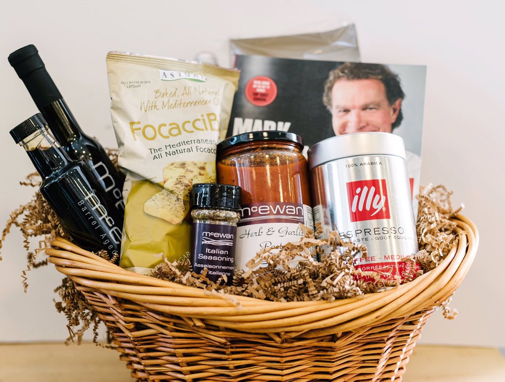 Our gift baskets make the perfect gift for a #NewYearsEve host! To place an order call 416 444 6262 x 234