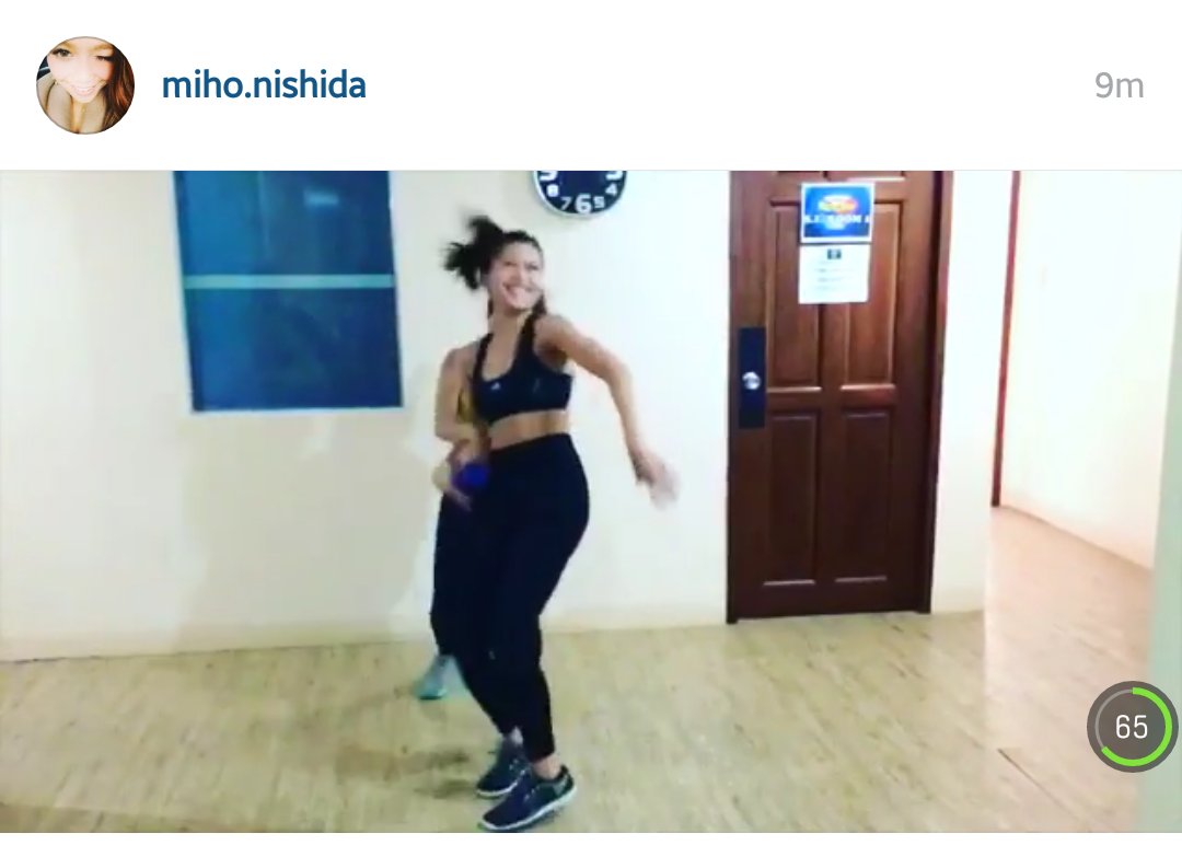 boybawang5559's tweet photo. Baliwag tlga si Miho and Dawn 
And that's how she end her Twenty Fiftheen with a bang tlga haha

TOMIHO Welcomes2016 https://t.co/eHPt9WLBVX