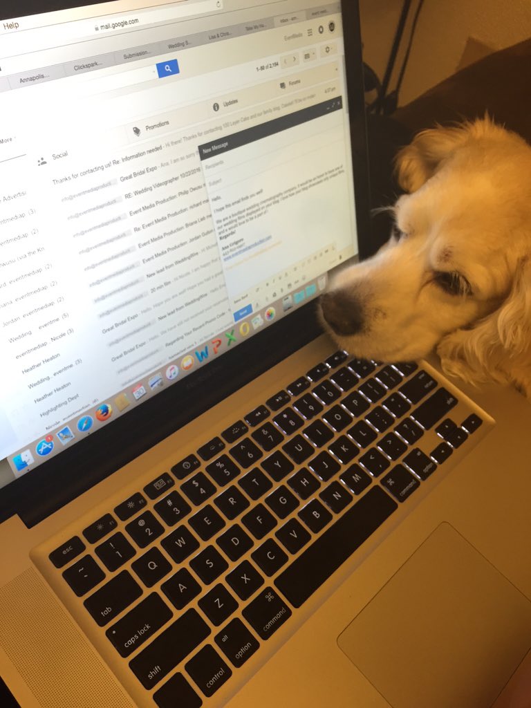 EventMediaProdu's tweet image. #workinghard! Everybody is working hard at event media production