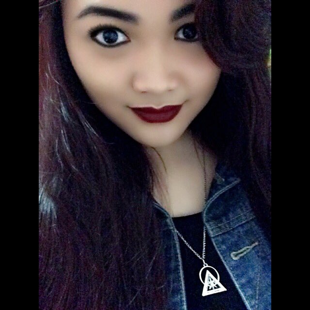 ⚘Casey⚘ (@empresscristel) on Twitter photo "Power is an apple whose core is poisoned — one bite too deep and all is lost." <a href="/ILLUMINATIAM/">Illuminatiam ❂</a> "Power is an apple whose core is poisoned — one bite too deep and all is lost." <a href="/ILLUMINATIAM/">Illuminatiam ❂</a>