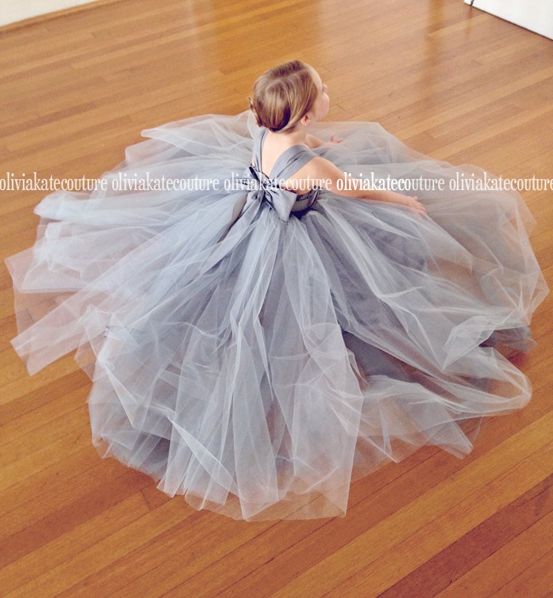 OliviaKate_'s tweet image. GORGEOUS! Floor Length goo.gl/wjKALS #wedding #bridal #weddings #engaged #dresses oliviakate.com