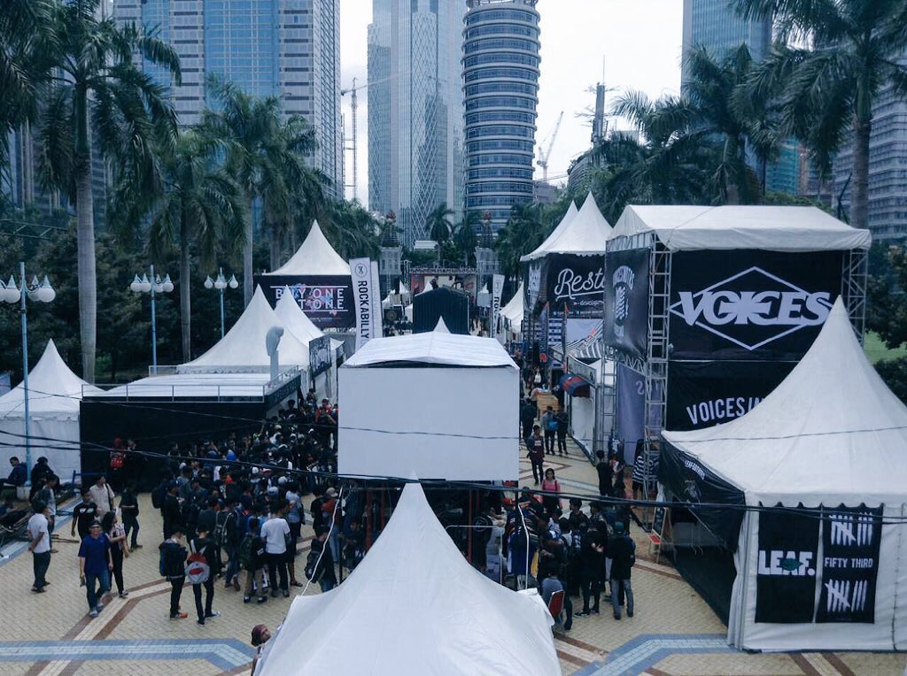 JOYMORON tweet media