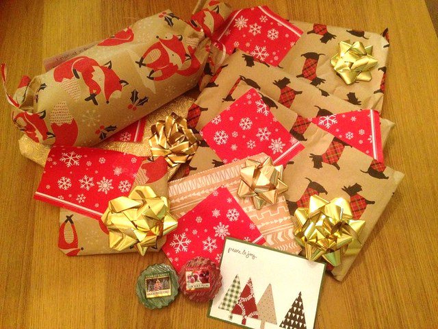threads_bobbins's tweet photo. Thank You Stitching Santa #stitchingsanta #sewing #craft #crochet #handmade https://t.co/dj6HfxHV0B https://t.co/oElT4w0kZ7