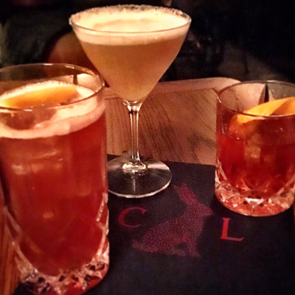 Latina's tweet photo. Pisco green chile vodka and mezcal apple brandy cocktails @comperelapin are 👍🏽👌🏽. #LatinaLoves @old77_hotel https://t.co/zbdVV2WZb9
