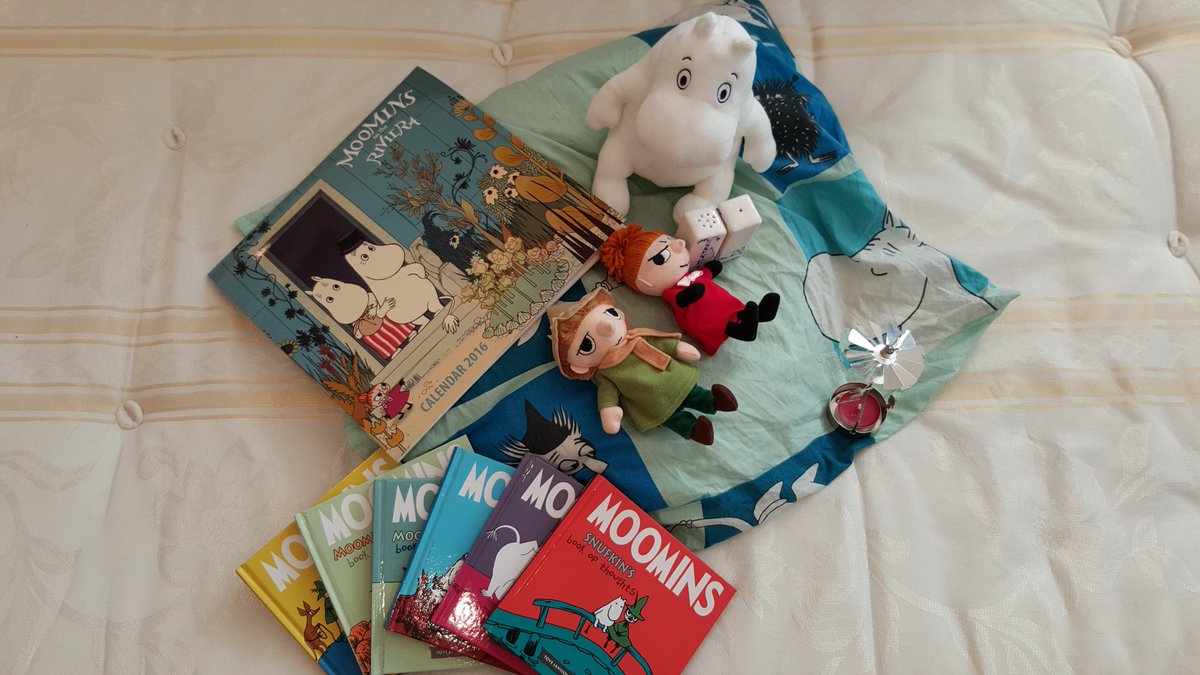 DanielVincent17's tweet photo. @MoominOfficial #moomingifts Wonderful Moomin gifts from an amazing friend for this Christmas! https://t.co/ELVogZl7me