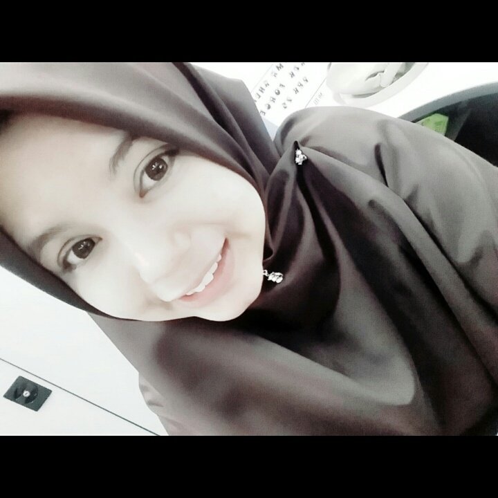 farah_khalida's tweet photo. #HappyNewYear https://t.co/U4y1eIhZTj