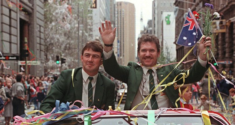 Happy birthday to former & great, Geoff Marsh! 