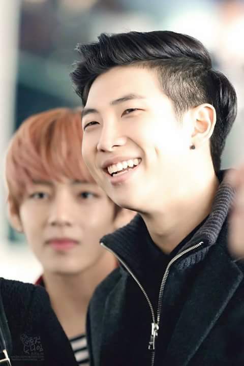 PARK_HIROMI's tweet photo. #fightingRM 🙊
@BTS_twt
I Love You Líder ♥♥
Nunca Dejes De Sonreír 😘
Lose No Entienden Mi Idioma :'v Jaja https://t.co/DAM0P1eDYZ
