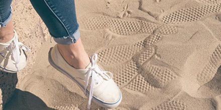 buyinvite's tweet photo. >https://t.co/JmuKrYFDkb #buyinviteloves @VANS_66  Shop #Vans starting from $35 in different designs now! https://t.co/QAQgxOpJsc