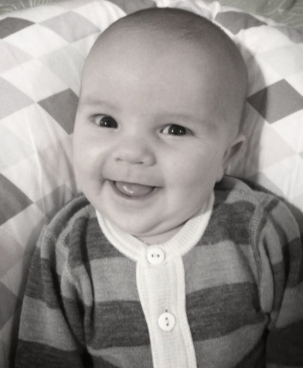 Första leendet  jungfrufodslarfinns.se/bebisbubbla/fo…