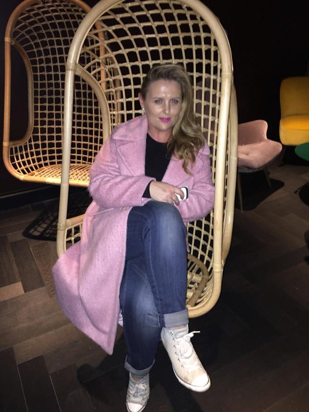 Katie24Seven's tweet photo. #2015Flashbacks chilling at the new Everyman Cinema @Mailboxlife https://t.co/Xlq1kWOK8m