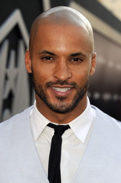Happy birthday to Ricky Whittle, Joe McIntyre, Nicholas Sparks, Val Kilmer, Anthony Hopkins, Alex Ferguson and Psy! 