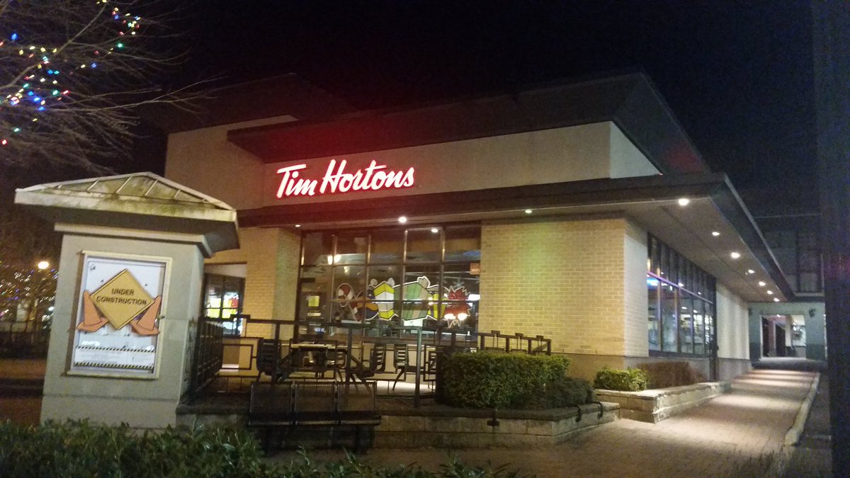 FairlightEx's tweet photo. Almost forgot. Best part of visiting Canada. https://t.co/1hgTf5lRgq