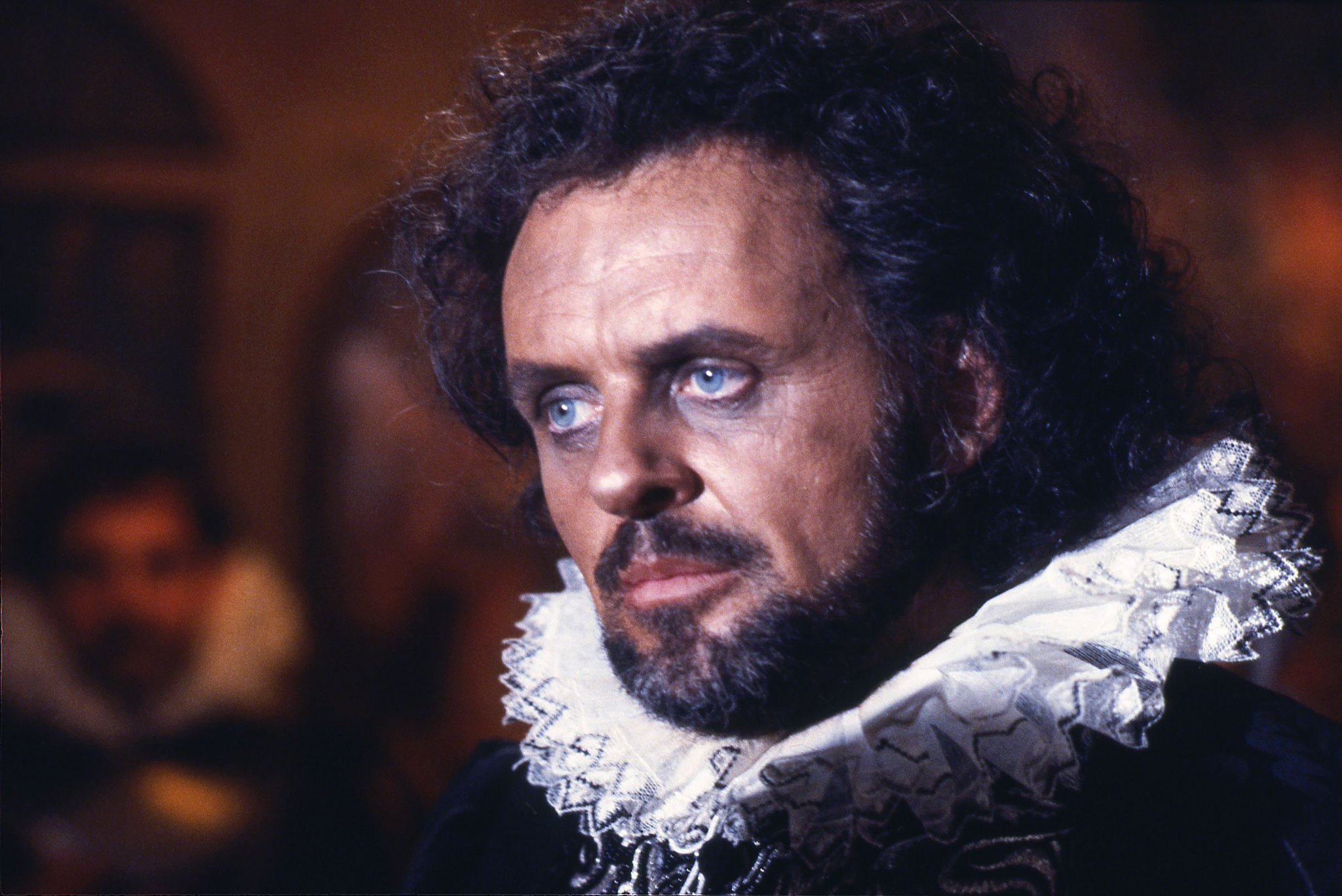 Happy 78th birthday to Welshman Anthony Hopkins, who once said:\"The English lack heart\". Rewarded with a knighthood 
