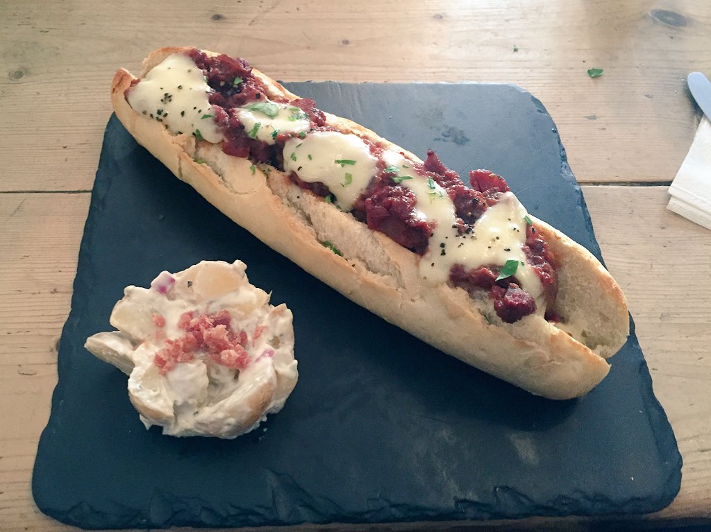 BenChev11's tweet photo. @LOAFSandgate great end to 2015 meatball sandwich was a winner! Delicious as ever! Happy new year guys! X https://t.co/EfOUr2Kega