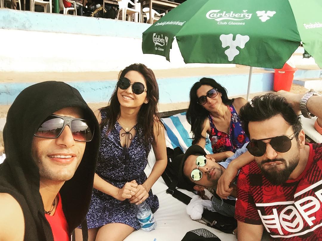 Embedded image permalink