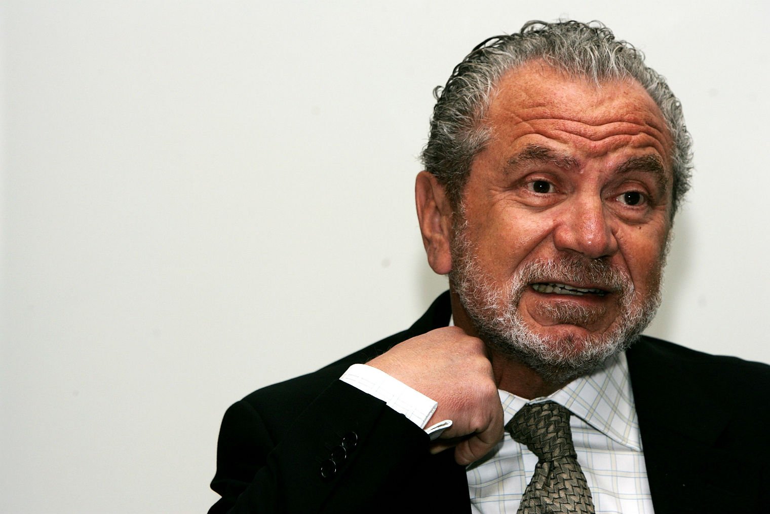 Lord Sugar just got tricked into saying \happy birthday\ to Harold Shipman  