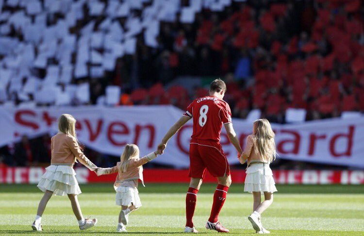 _AllanTr's tweet image. Ces départs qui ont marqué cette année #MonAnneeFoot2015