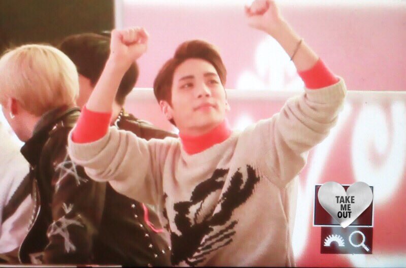 151231/160101 Jonghyun @ MBC Gayo Daejejun. CXj9ULvUwAMA_6H